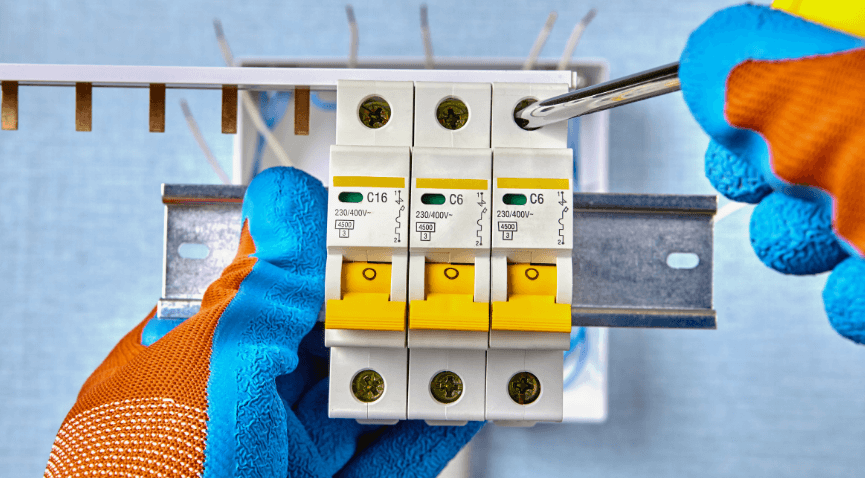 Circuit-Breakers-Definition-Types-Working-Principle